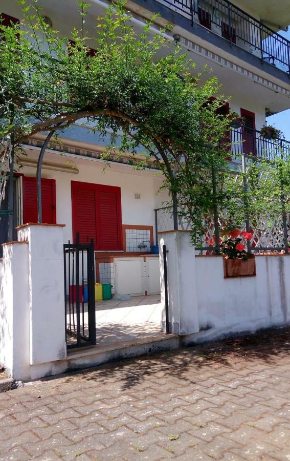 Aessebenessere Casavacanza Mascali Exterior foto